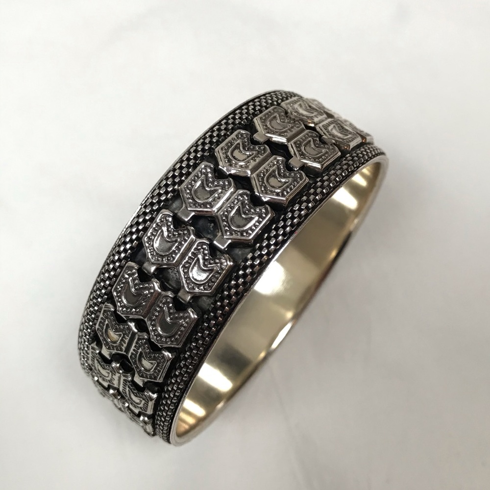 Vintage Arrow Tail Silver Tone Bangle Bracelet